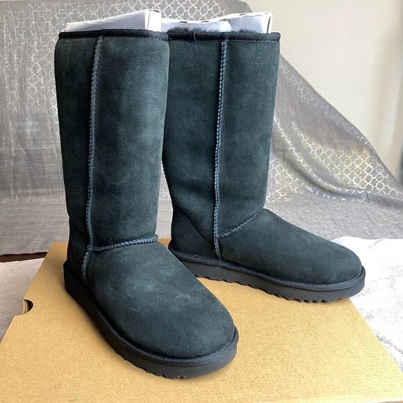 UGG Australia Shoes - UGG Classic Tall II Boots Women 6 Black Sheepskin Suede Cozycore Winter
